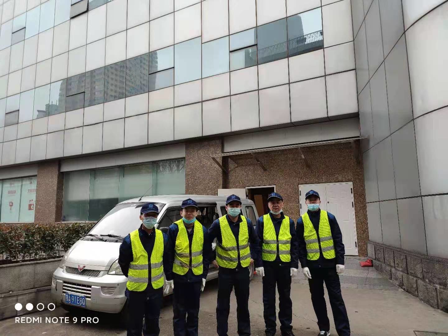 水箱清洗還是要找專業(yè)公司！