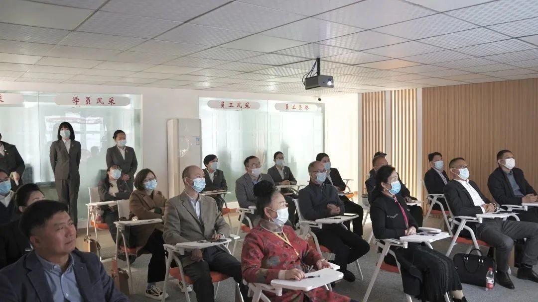 跟黨走！譜新篇！ 清協(xié)二十大學(xué)習(xí)會(huì)議現(xiàn)場(chǎng)直擊